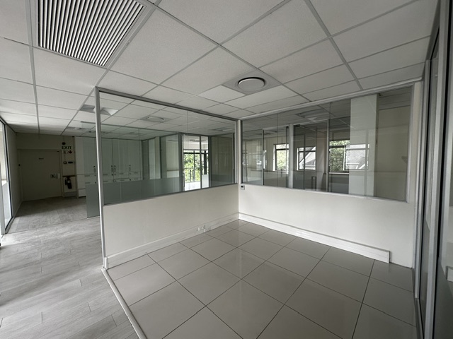 To Let Commercial Property for Rent in Newlands Western Cape